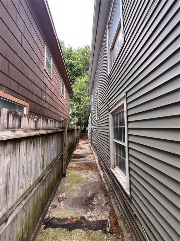 319 Indiana Avenue — photo 21