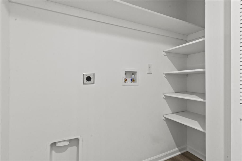 6800 N Holmes Street — photo 16
