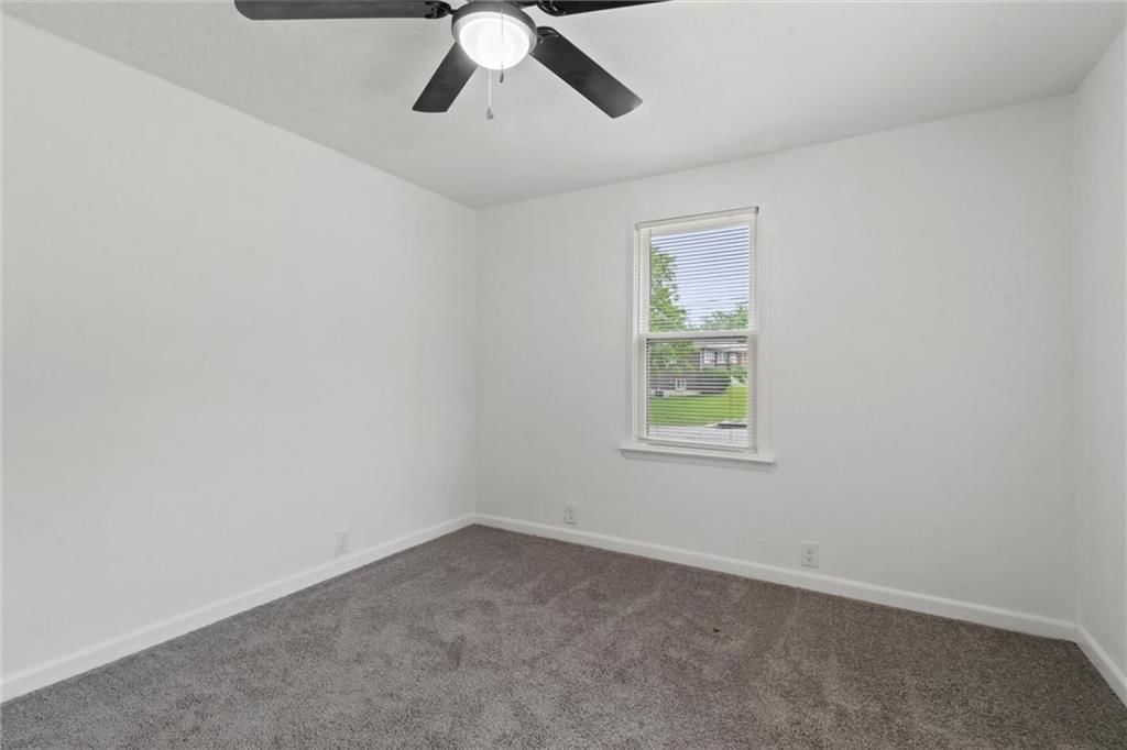 6800 N Holmes Street — photo 17