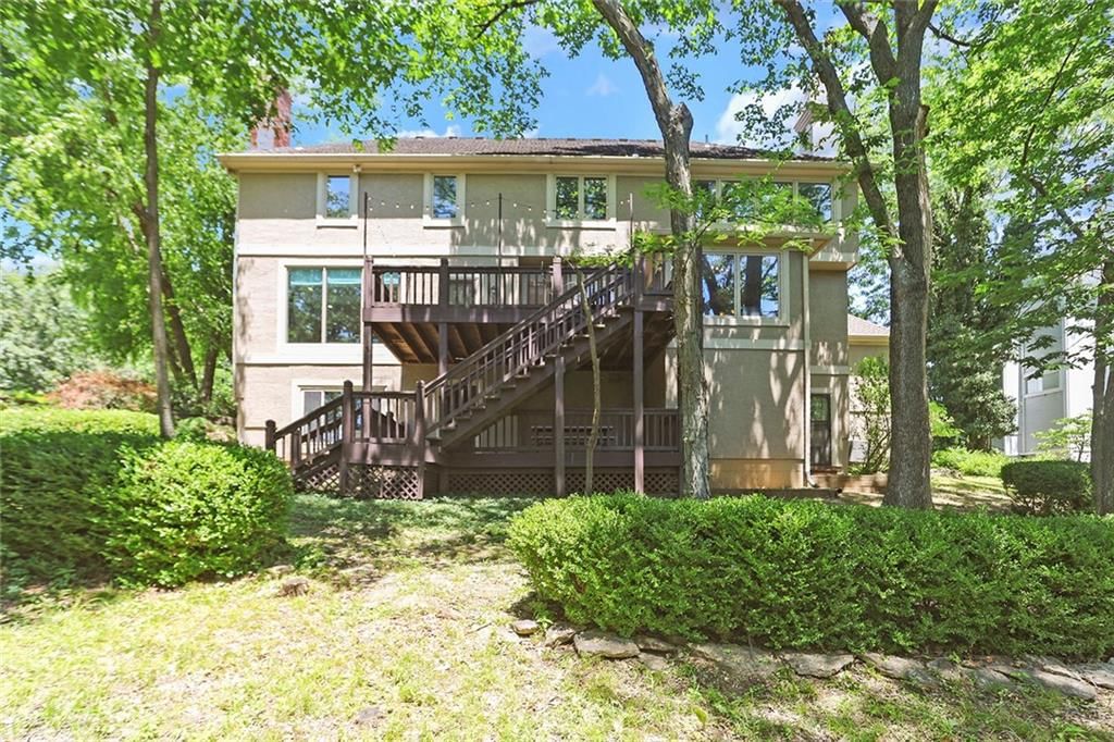 5700 N Woodland Point — photo 47