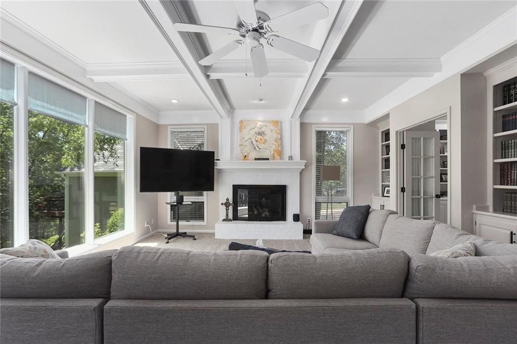 5700 N Woodland Point — photo 7