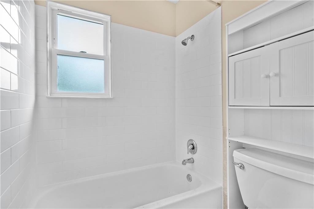 16237 W 132nd Street — photo 21