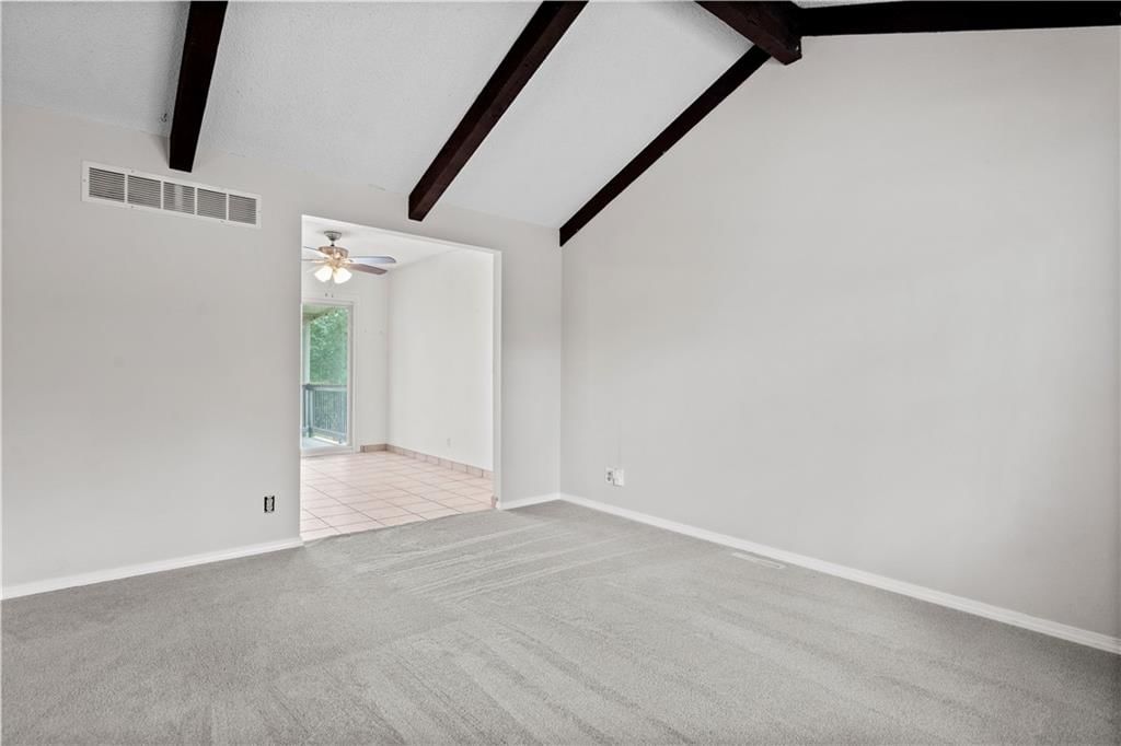 16237 W 132nd Street — photo 7