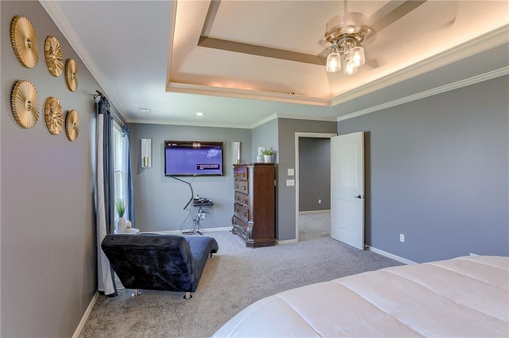 8815 N Saint Clair Avenue — photo 26