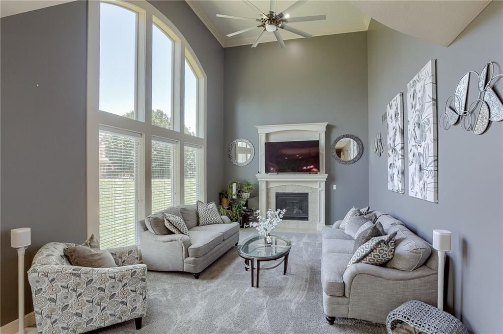 8815 N Saint Clair Avenue — photo 10