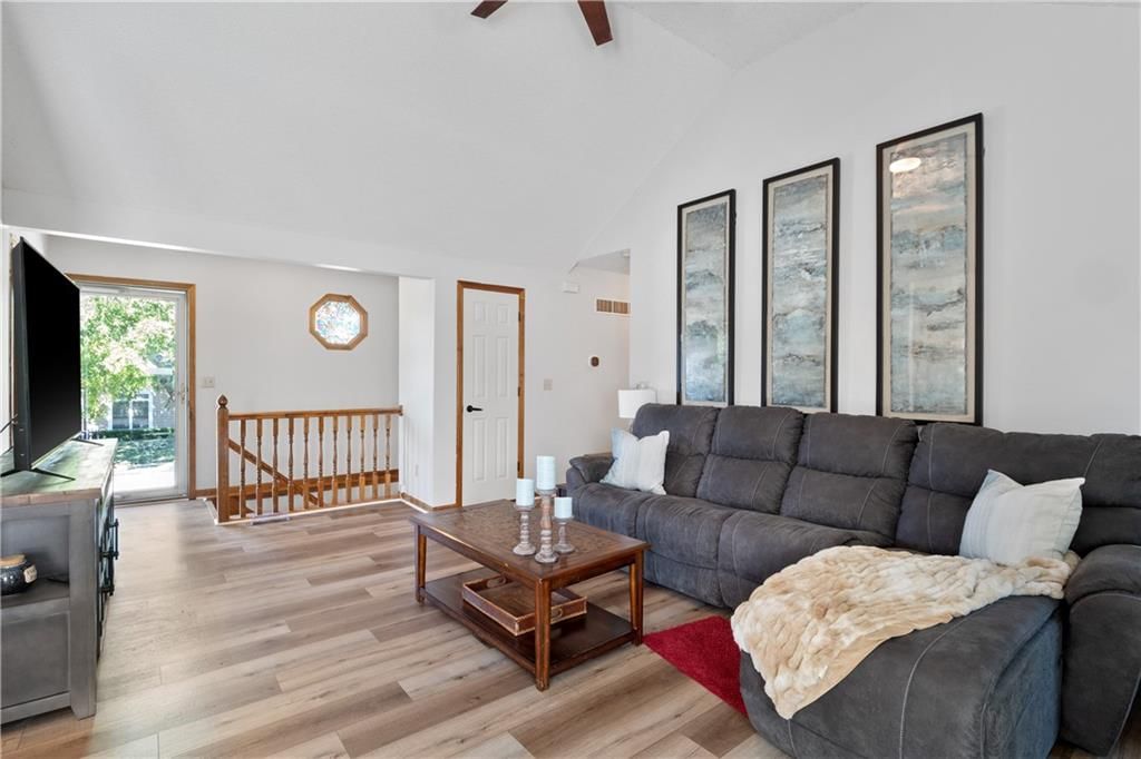 6523 NW Sioux Drive — photo 12