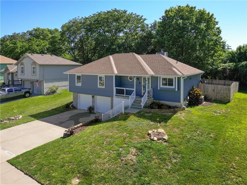 6523 NW Sioux Drive — photo 35