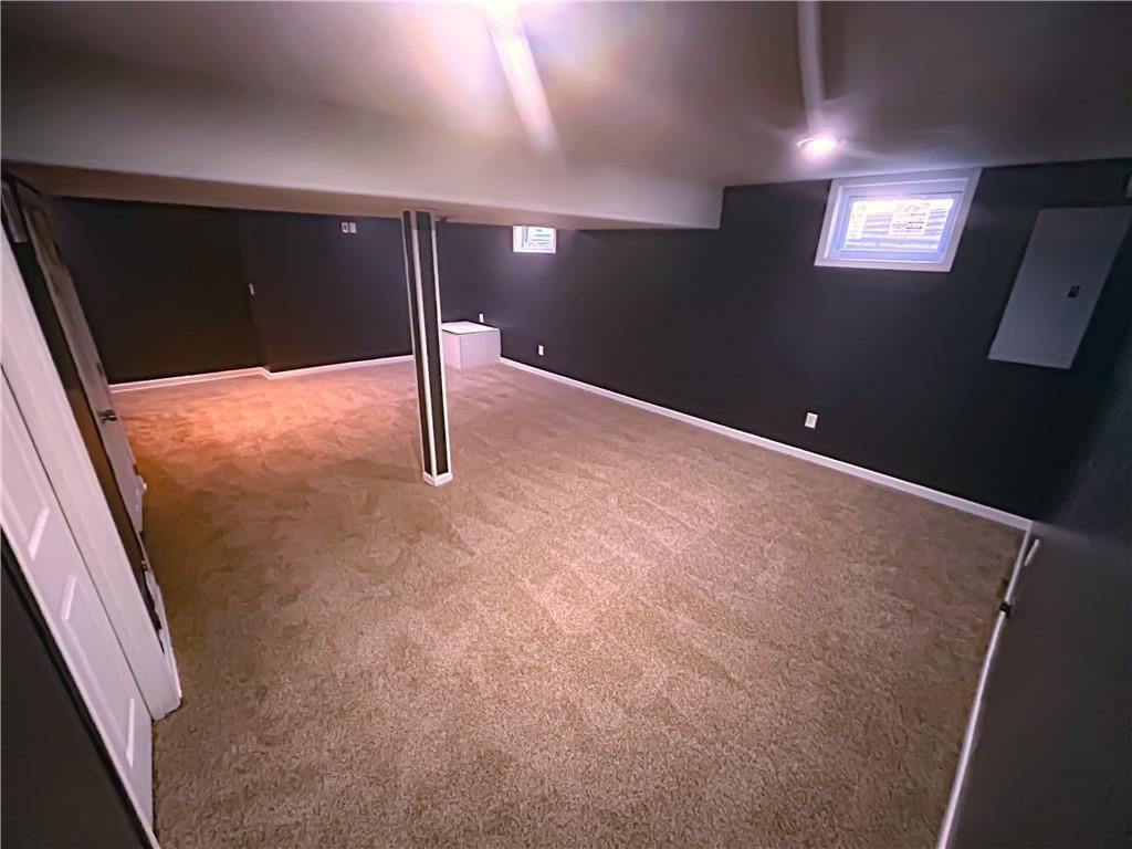 812 NW Rosaceae Drive — photo 39