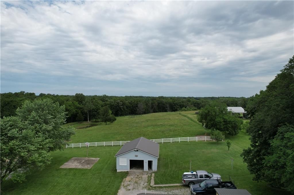 12475 N Outer Road — photo 32