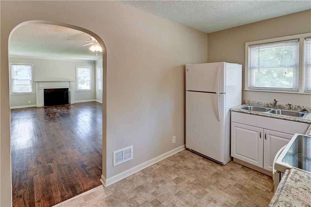 4757 Georgia Avenue — photo 12
