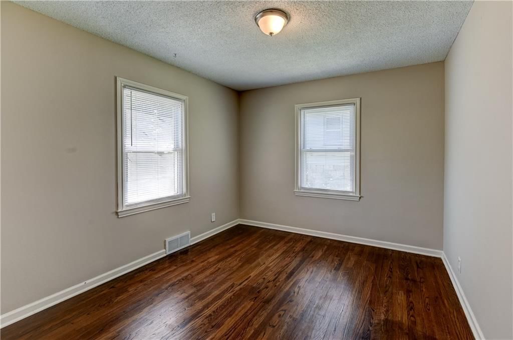 4757 Georgia Avenue — photo 18