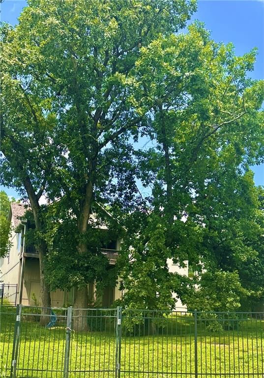 409 Fairway Road — photo 30