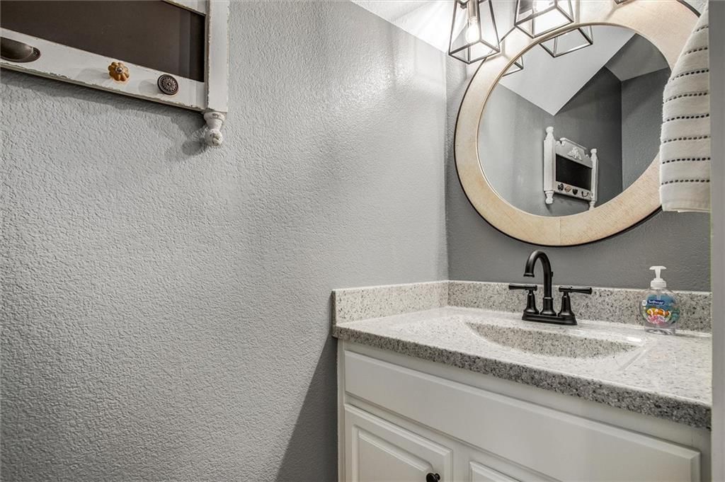 3351 SW Shadow Glen Drive — photo 16