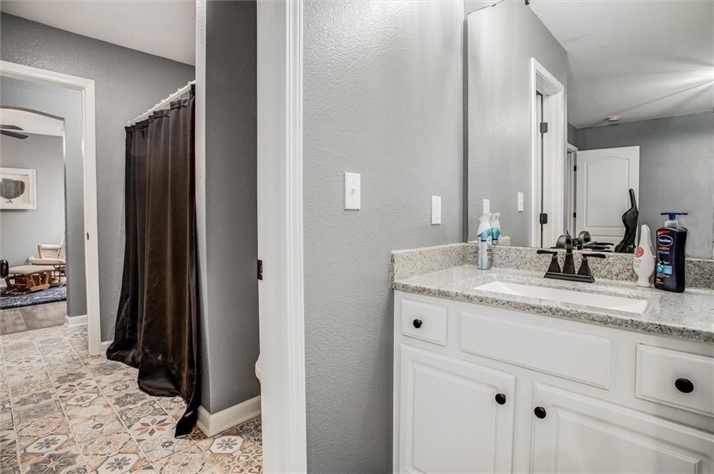 3351 SW Shadow Glen Drive — photo 17