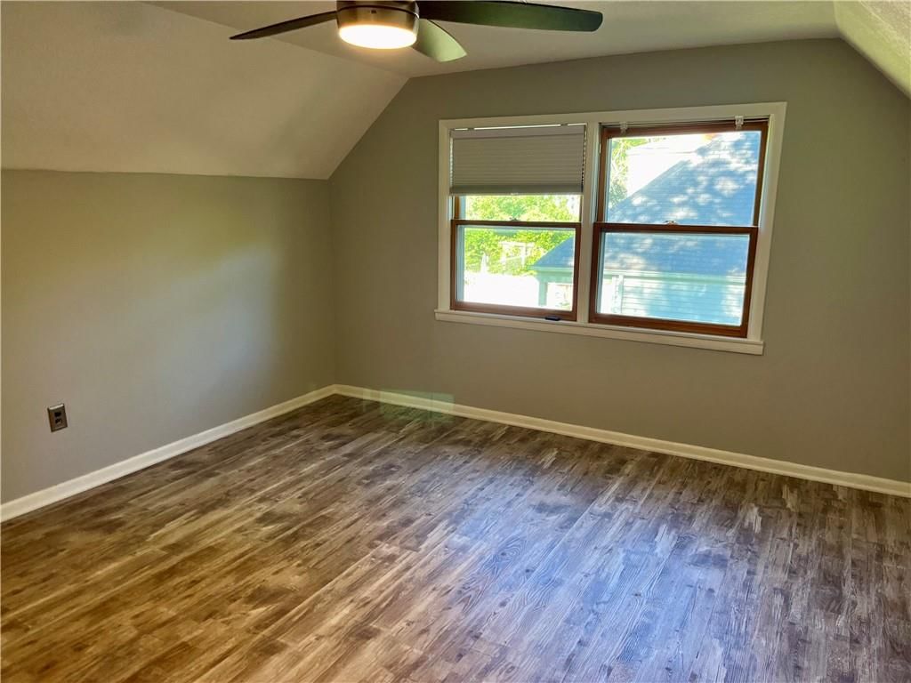 1313 E 125th Terrace — photo 15