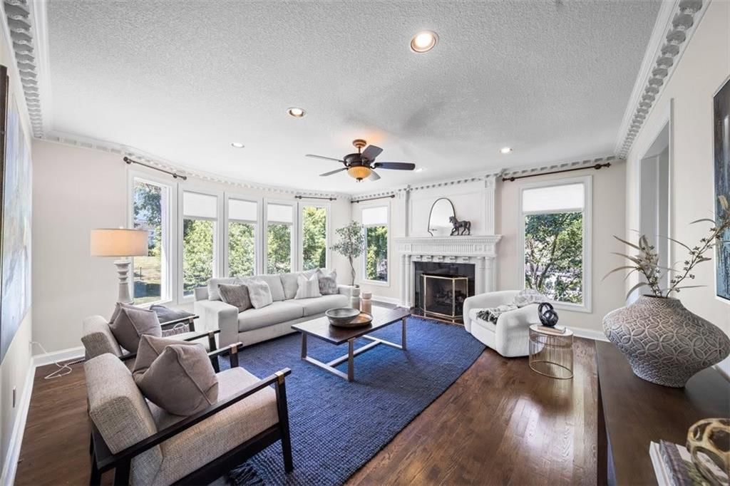 3701 W 153rd Street — photo 34