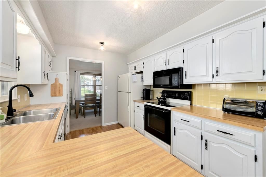 1907 SW 5th Street — photo 14
