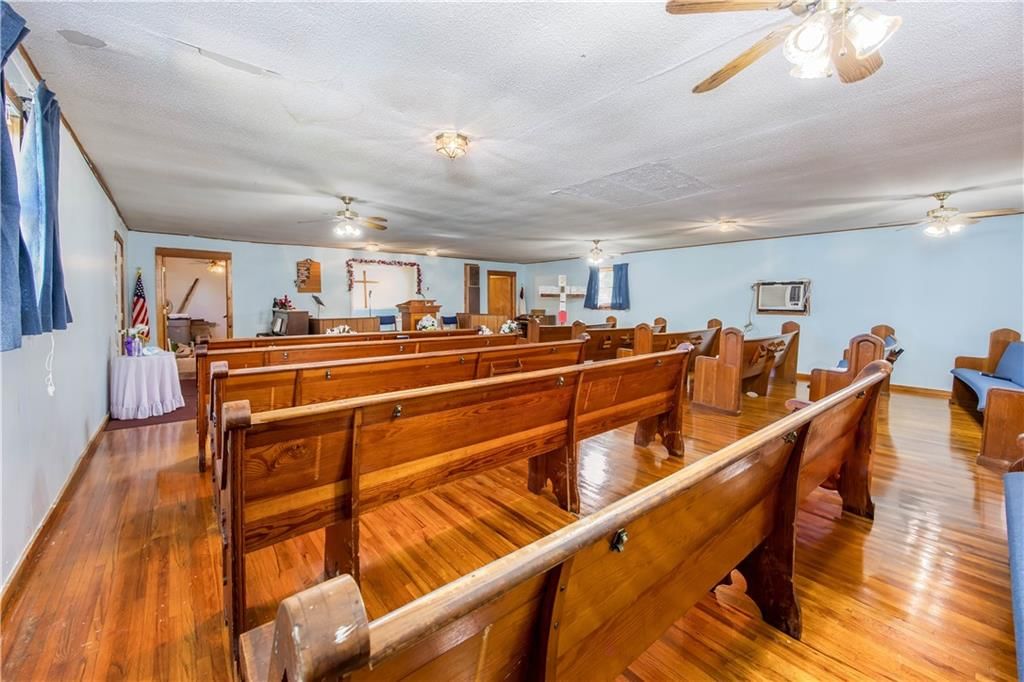 604 E Cedar Street — photo 11