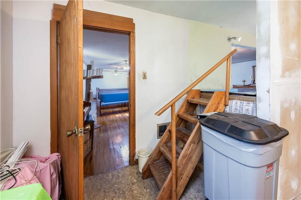 604 E Cedar Street — photo 20