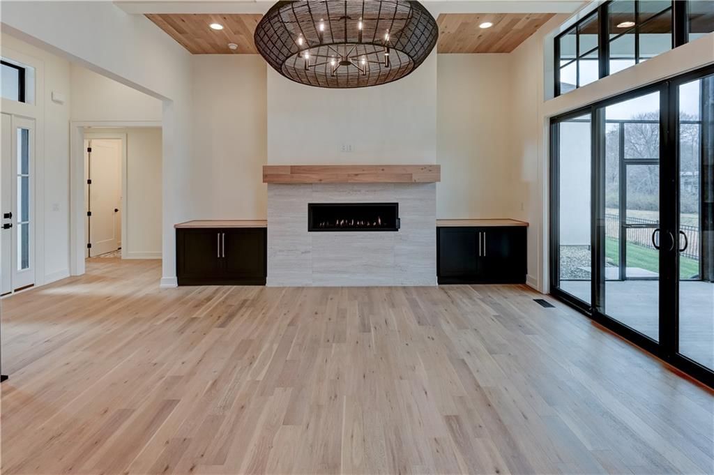 3902 W 84th Terrace — photo 29