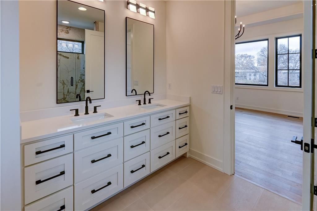 3902 W 84th Terrace — photo 53