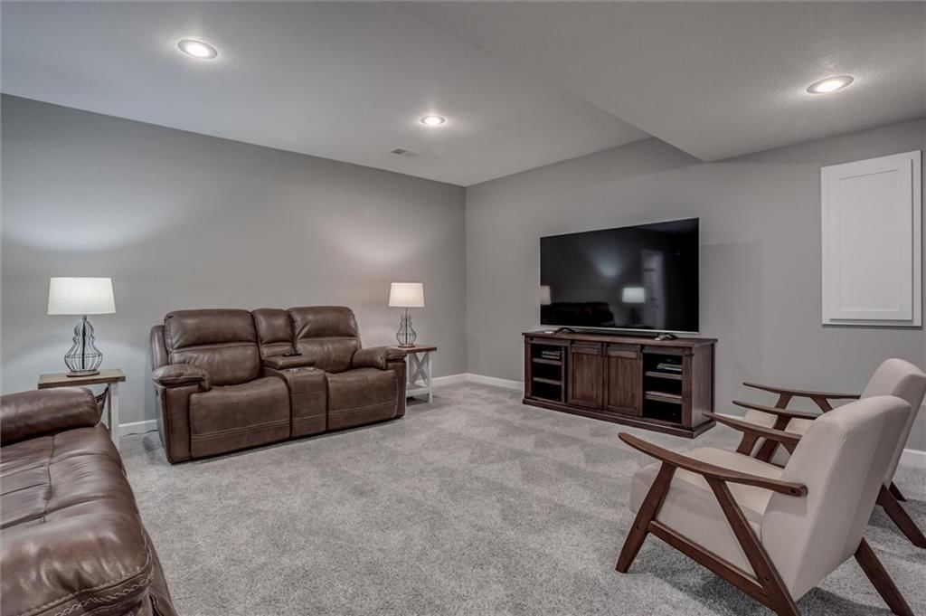 12880 N Foxglove Circle — photo 32