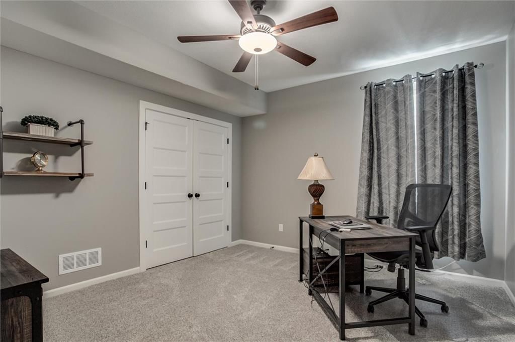 12880 N Foxglove Circle — photo 36