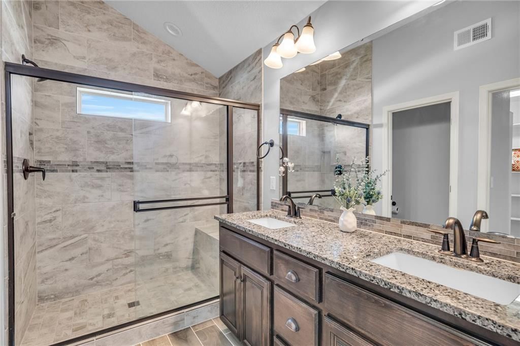115 SE Briar Valley Lane — photo 15