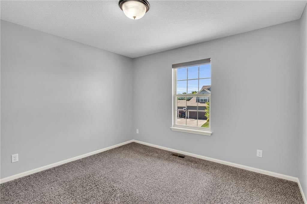 115 SE Briar Valley Lane — photo 21