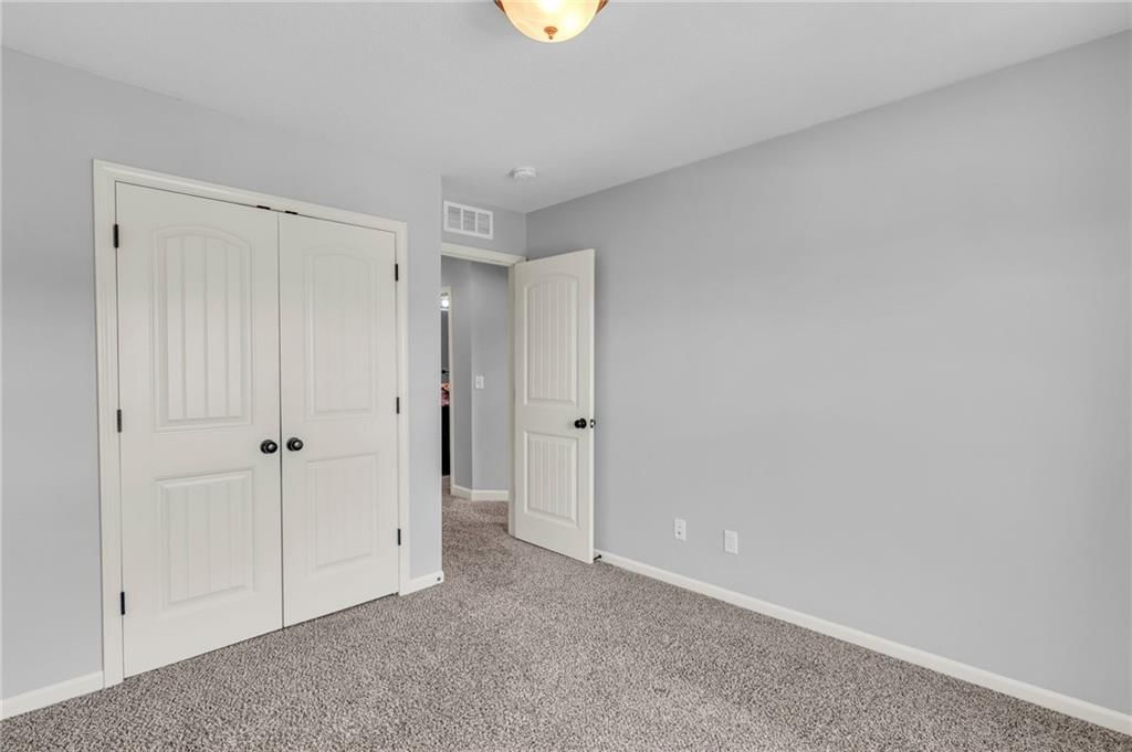 115 SE Briar Valley Lane — photo 24