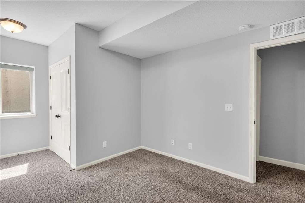 115 SE Briar Valley Lane — photo 29