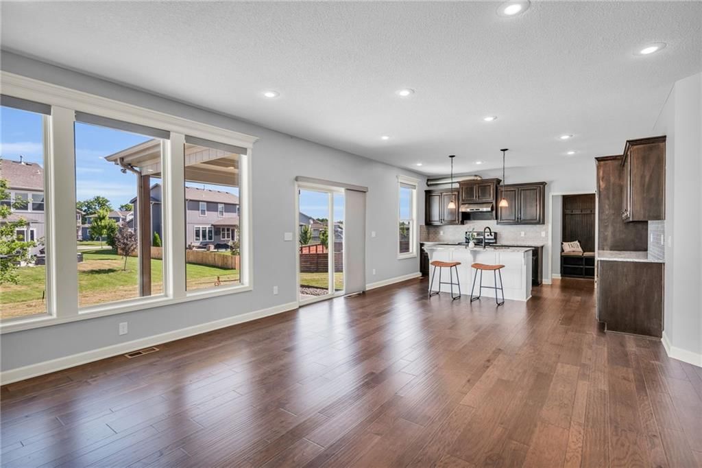 115 SE Briar Valley Lane — photo 6