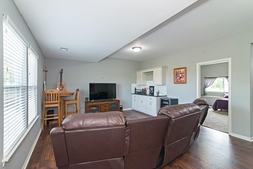 19693 Tonganoxie Drive — photo 20