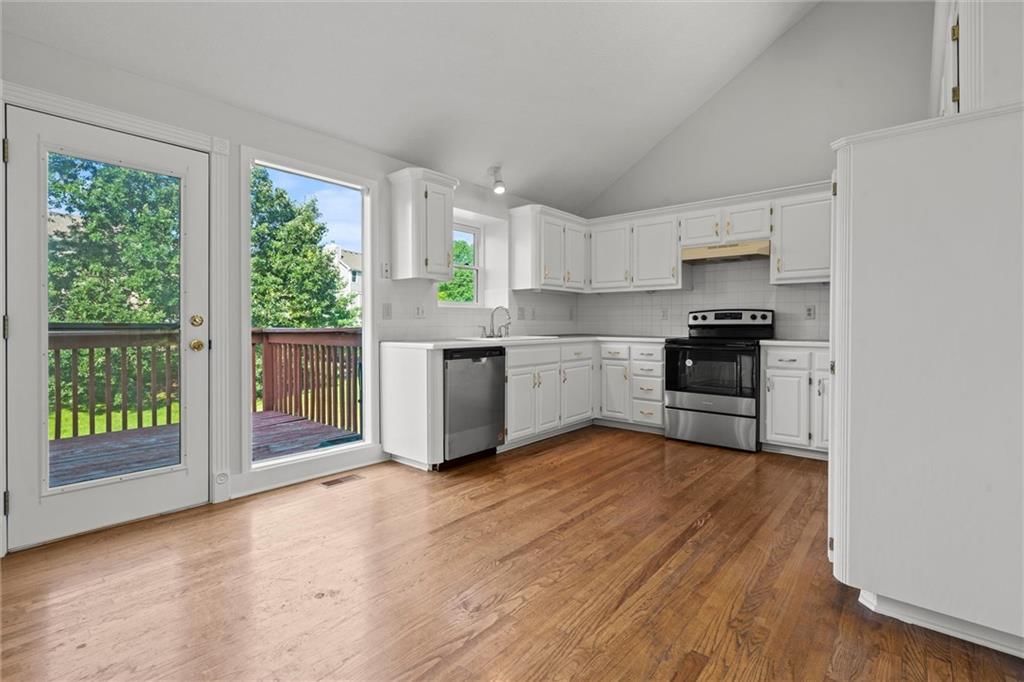 8901 NE 109th Terrace — photo 8