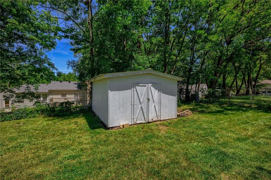 10911 Lister Avenue — photo 25