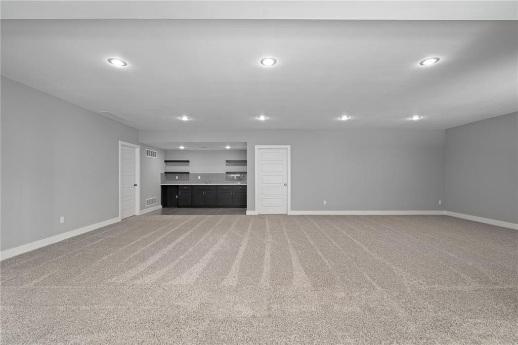 6111 Lewis Drive — photo 35