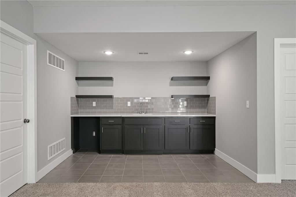 6111 Lewis Drive — photo 36