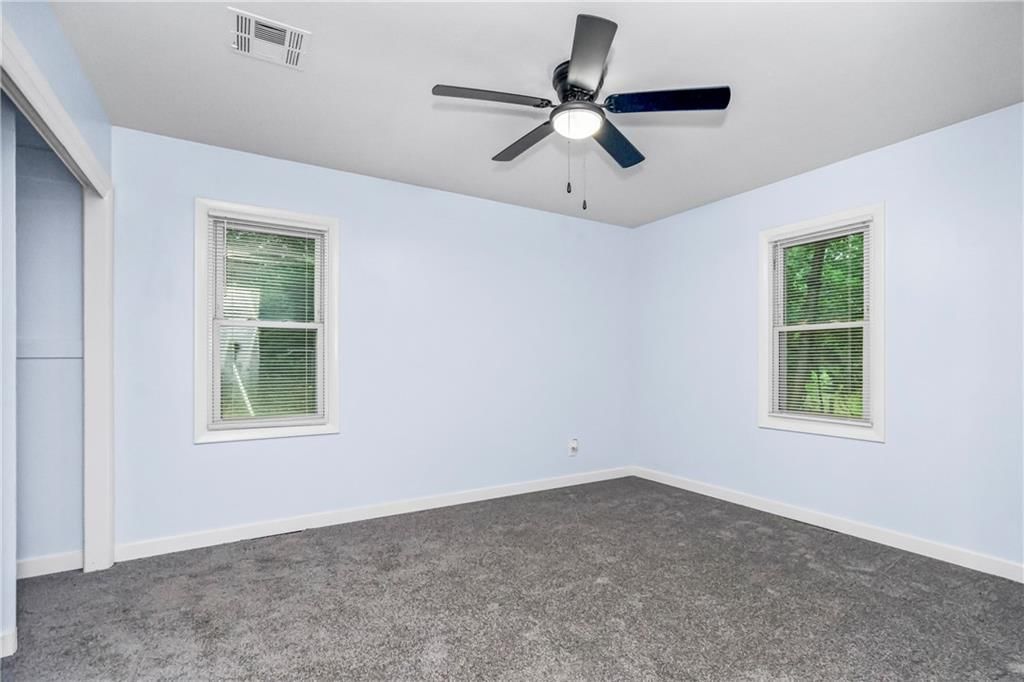 11320 Herrick Avenue — photo 15