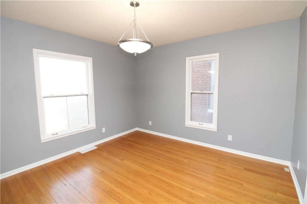 1118 Henry Street — photo 15