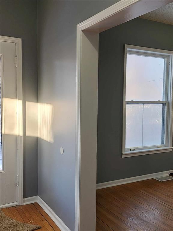 1118 Henry Street — photo 18