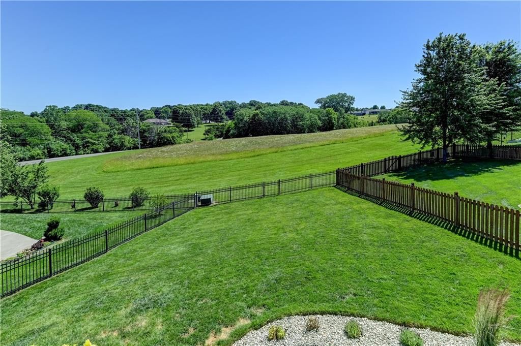 17905 Greyhawke Ridge Drive — photo 37