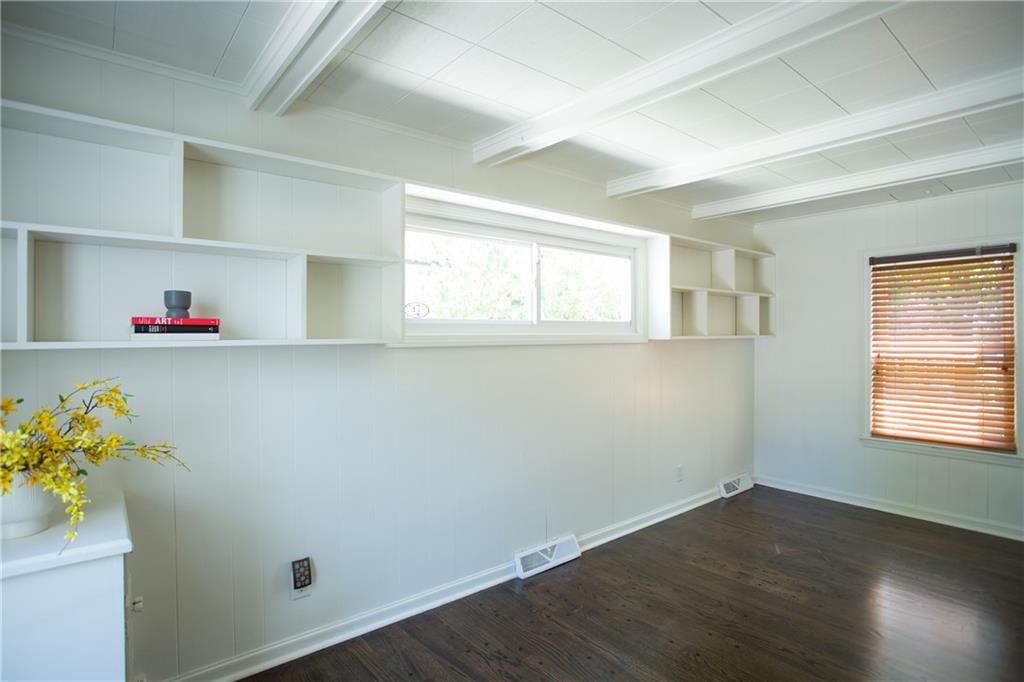 612 E 66th Street — photo 12