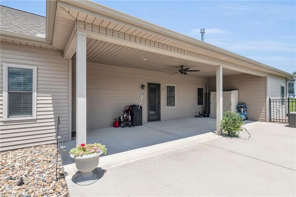 301 Golden Eagle Lane — photo 21