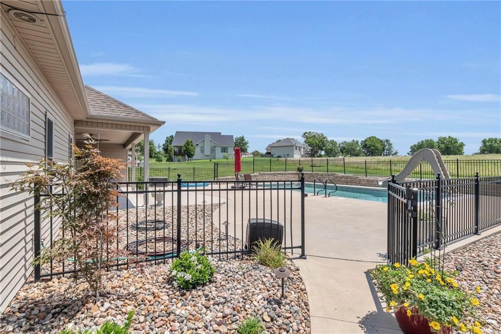 301 Golden Eagle Lane — photo 23