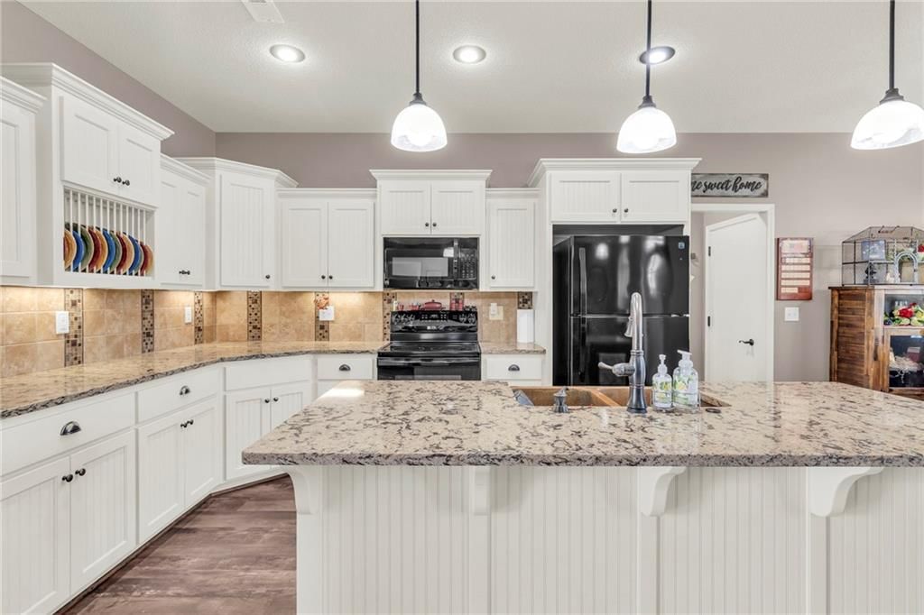 301 Golden Eagle Lane — photo 10