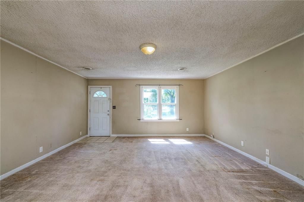 302 S JEFFERSON Street — photo 5