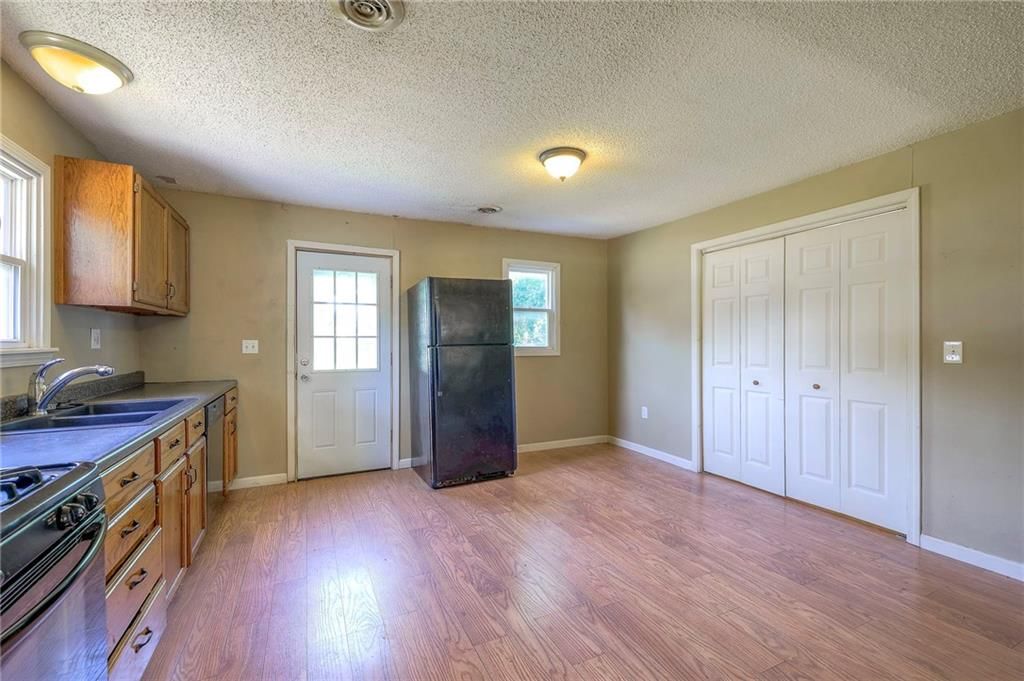 302 S JEFFERSON Street — photo 9