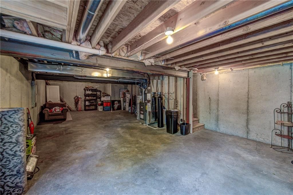 338 Fawn Lane — photo 33