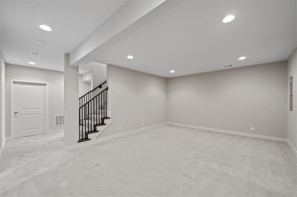 21853 W 82nd Terrace — photo 23