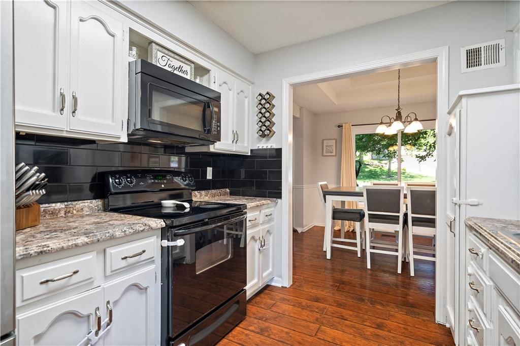 8509 NW 62nd Street — photo 14